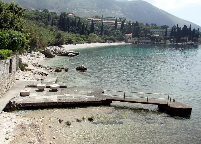 Olive Mill 公寓 米利尼